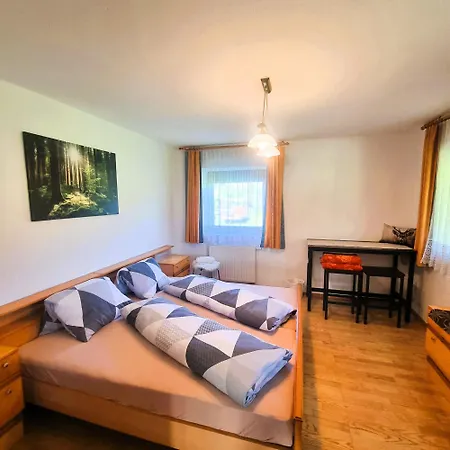 In Tiroler Mit Salvenblick * Angerberg (Tyrol)